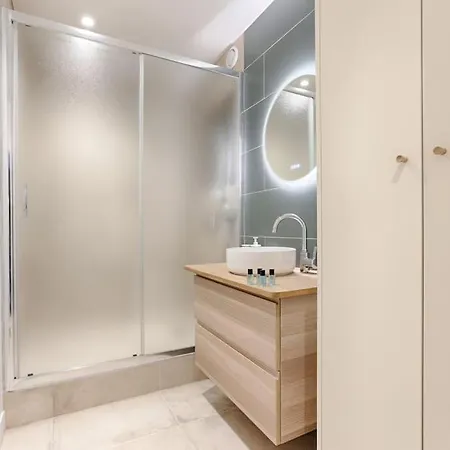 Appartamento Mykeypers - Chic&elegant Flat 2br/6p- République *