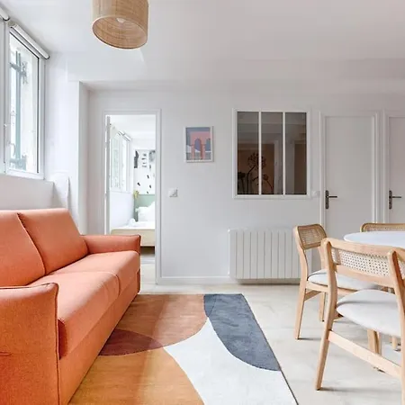 Mykeypers - Chic&elegant Flat 2br/6p- République Appartamento